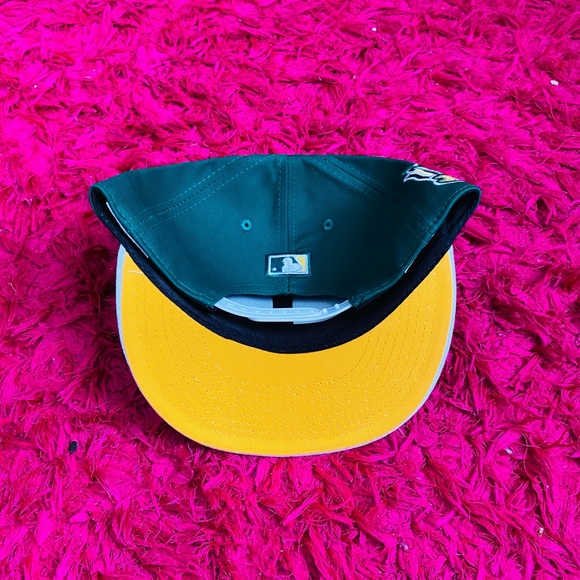 Hat - Picture 2 of 2